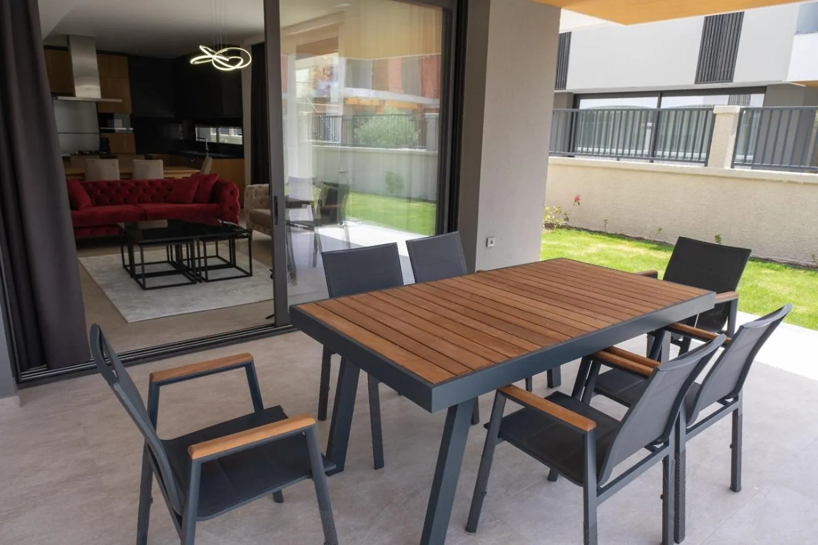 Cesme Merkez 4 Oda Odalarbanyolu